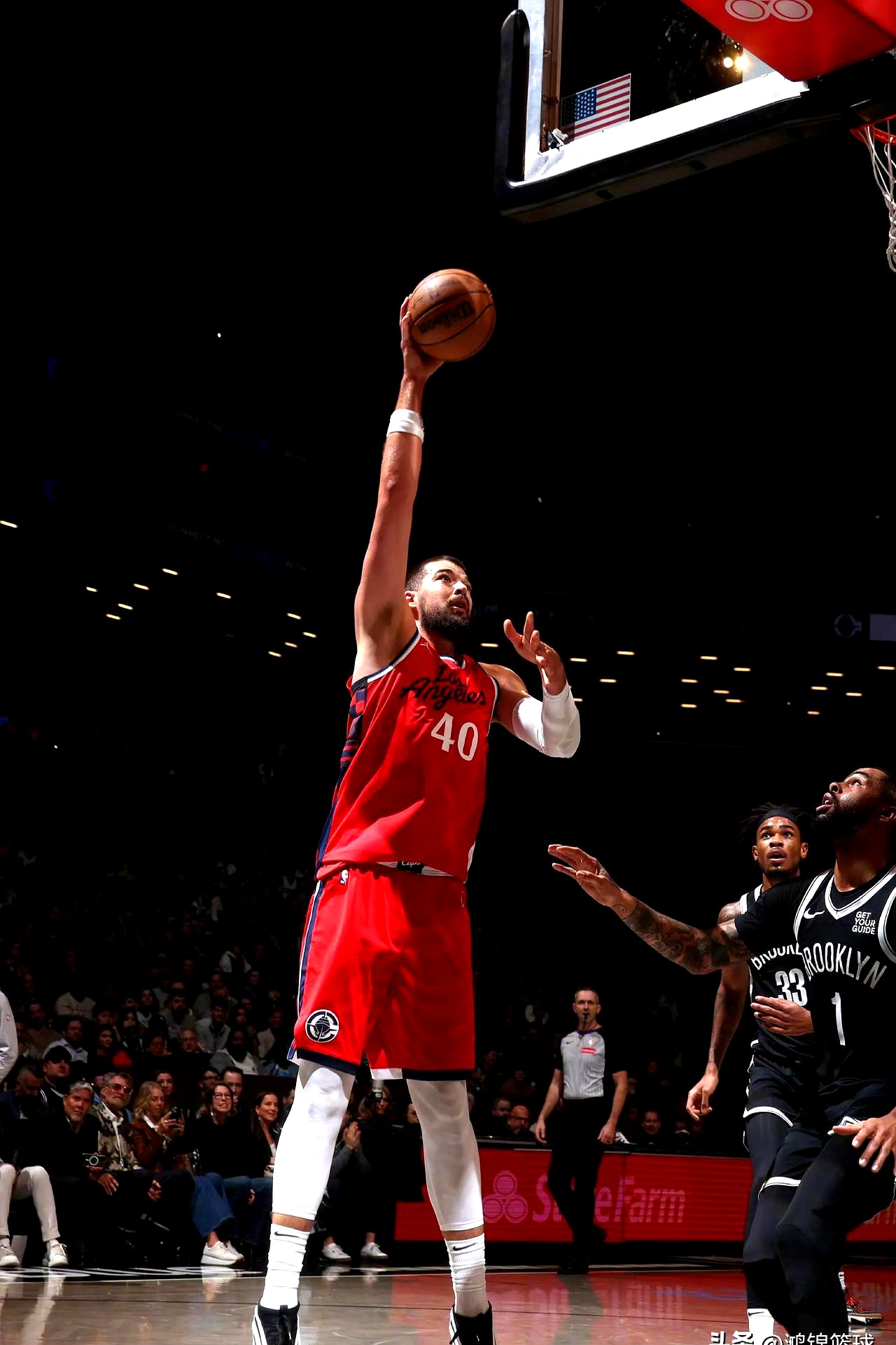 今夜NBA常规赛前瞻：周琦伤情更新，洛杉矶快船冲击连败纪录的简单介绍